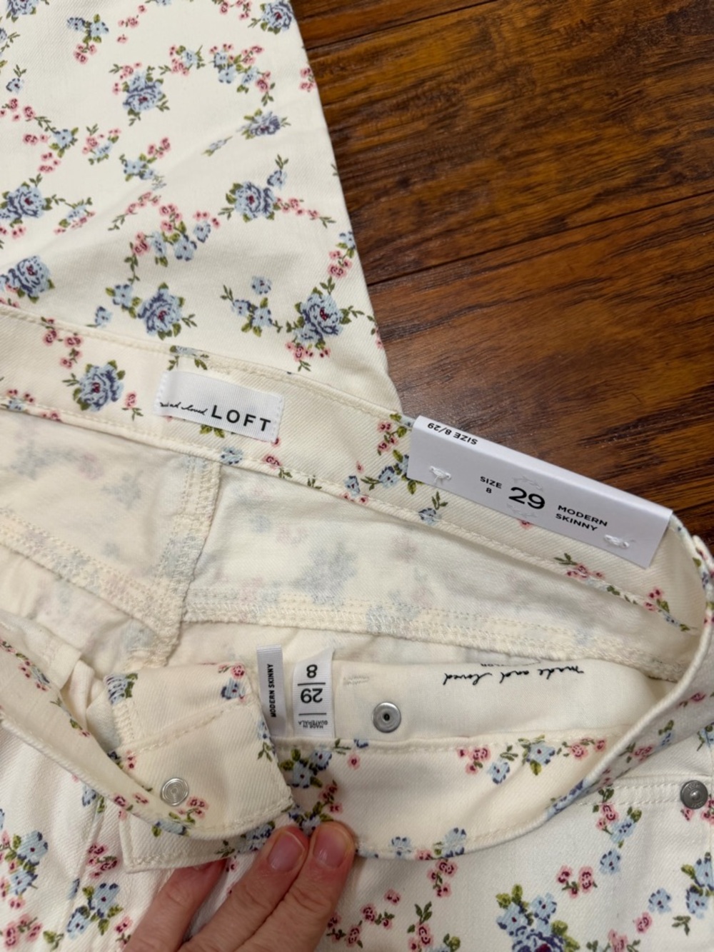 Loft floral jeans - Picture 6 of 6